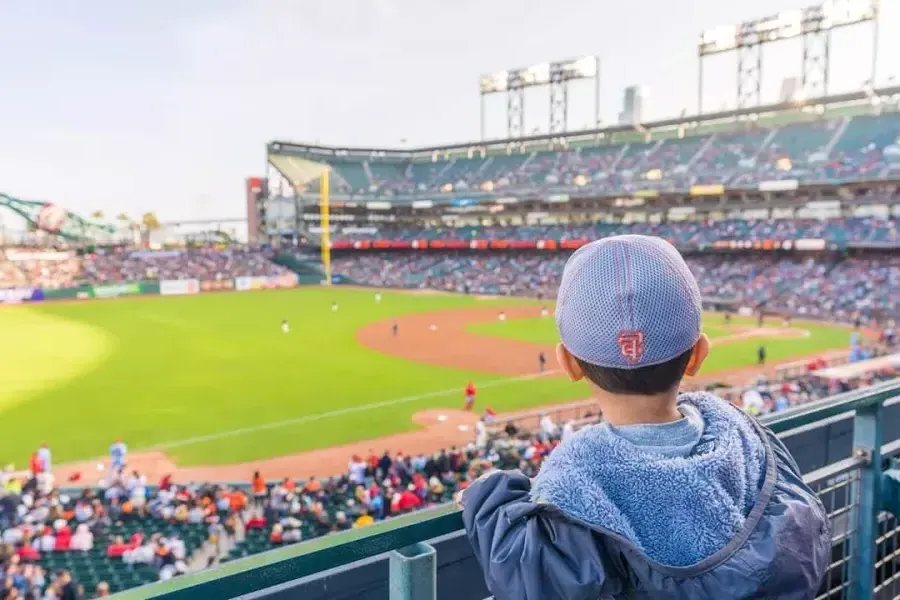 Junge im Oracle Park